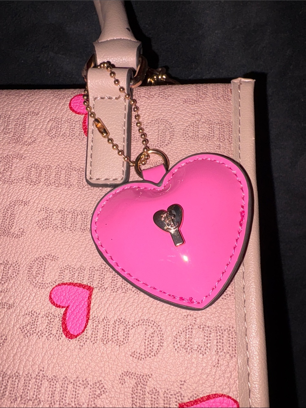 Juicy Couture Pink Heart Accent Purse with Gold Logo - Picture 4 of 14